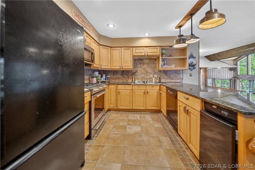 Discover a rare opportunity to own a truly distinctive lakefront - photo 18