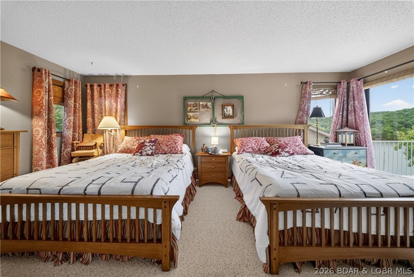 Discover a rare opportunity to own a truly distinctive lakefront - photo 33