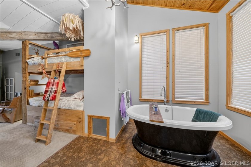 Discover a rare opportunity to own a truly distinctive lakefront - photo 48