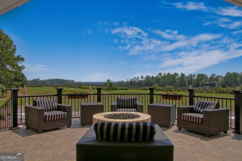 One of the few and best lots left on the end of desirable - photo 11