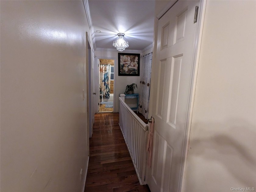 Beautifully Renovated Detached Colonial - This stunning - photo 13