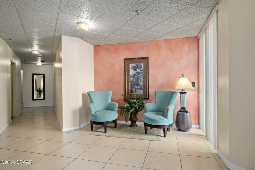 This spacious residence features a true two-bedroom - photo 24