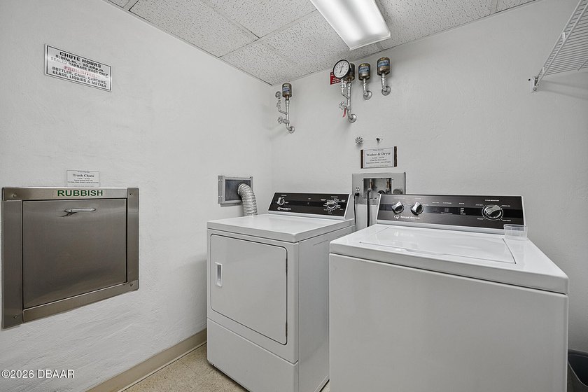 This spacious residence features a true two-bedroom - photo 27