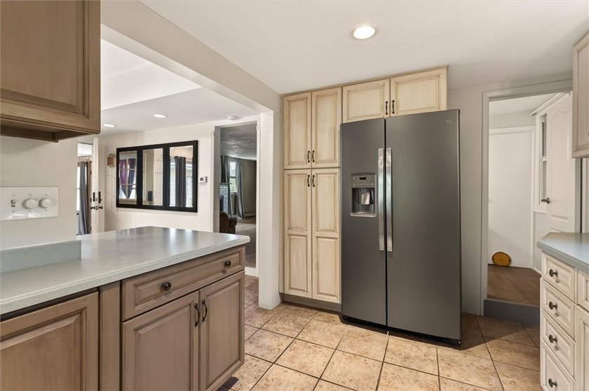 Once a farmhouse, this charming home has undergone a renovation - photo 24