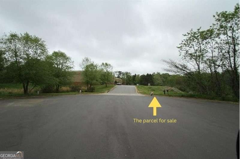 Zoned M-1, this 4.67-acre rectangular lot is ideally situated at - photo 9