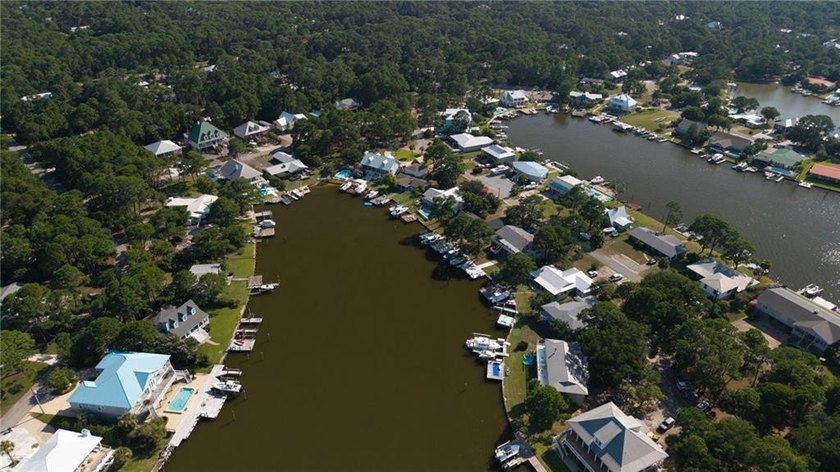 Discover the coastal lifestyle you've been dreaming of with this - photo 19