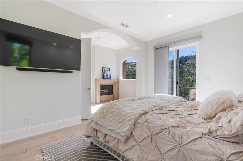Located behind the gates of the prestigious Bell Canyon - photo 22