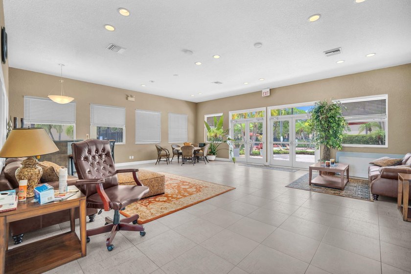 RENT RIGHT AWAY. WASHER/DRYER INSIDE. PETS WELCOME. 2 MILES TO - photo 22