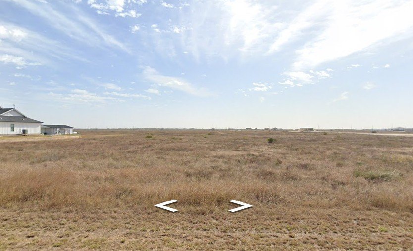 Waterview lot located in Sunset Bay subdivision. This one-acre - photo 5