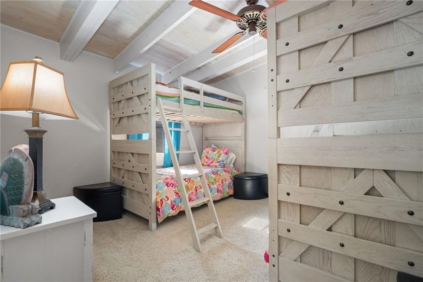Discover the coastal lifestyle you've been dreaming of with this - photo 42