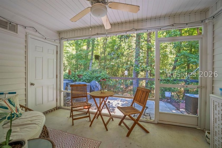 Welcome to 115 Bella Way in the centrally located Azalea Square - photo 21