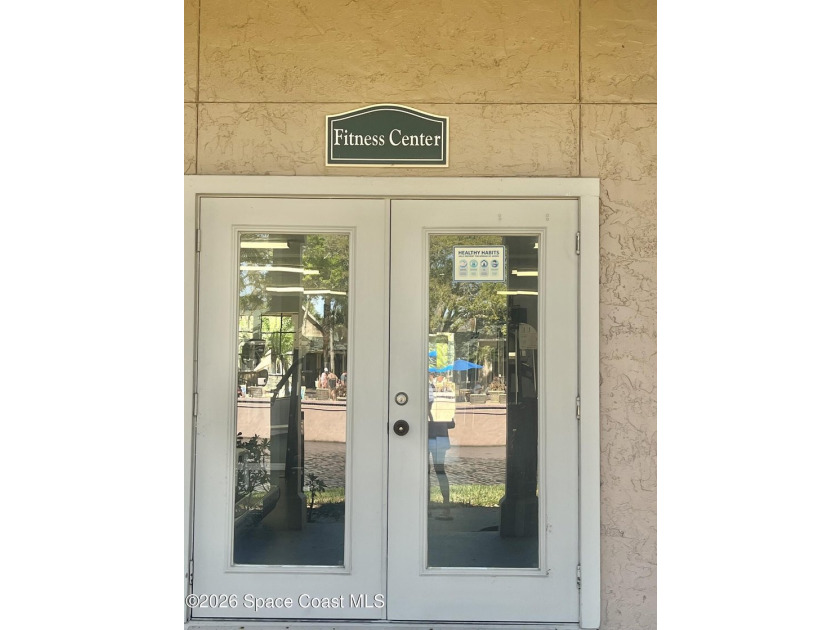 3rd floor 2bedroom, 2-bath split-floor plan condo offers the - photo 22