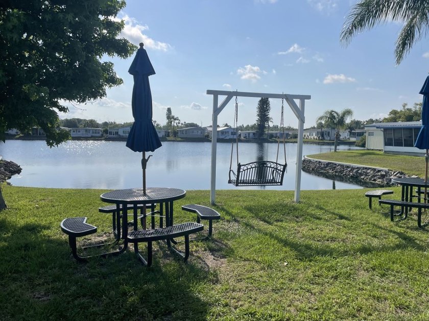 Welcome to Lake Haven, a 55+ age-qualified active and vibrant - photo 10