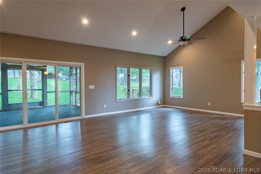Exceptional value in one of the Lake's most sought-after - photo 18