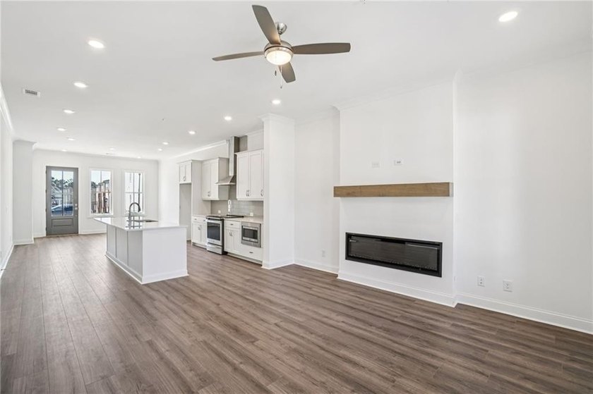 Elevate your Experience with The Providence Group! ONE-LEVEL - photo 12