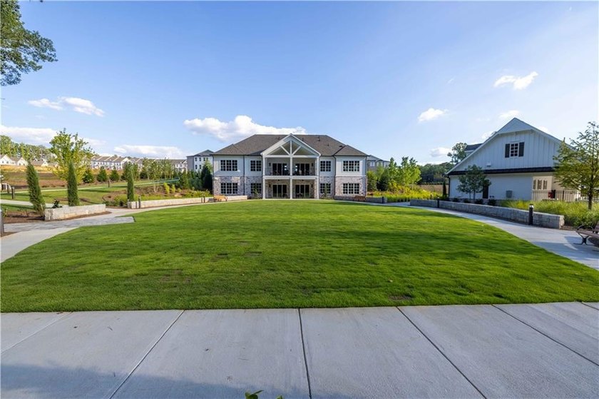 Elevate your Experience with The Providence Group! ONE-LEVEL - photo 46