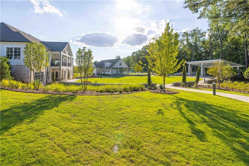 Elevate your Experience with The Providence Group! ONE-LEVEL - photo 47