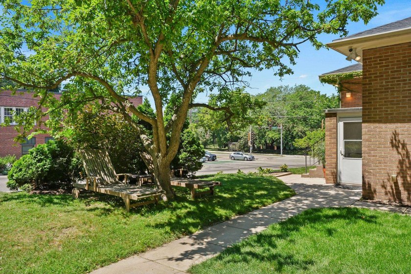 Stunning all-brick home in the heart of Madison! Just across - photo 39