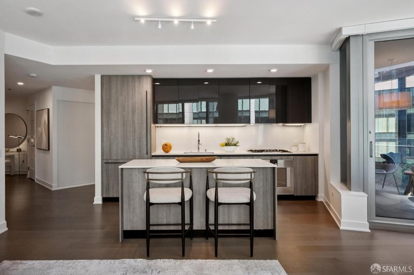 Elegant two-bedroom, two-bathroom residence at Lumina, offering - photo 21
