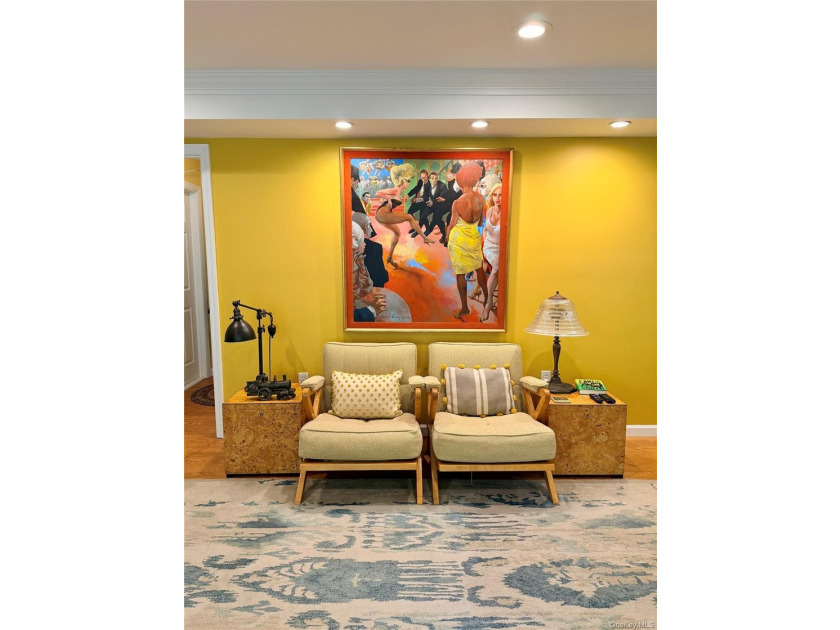 Bring all offers!! Welcome to this beautifully updated residence - photo 24