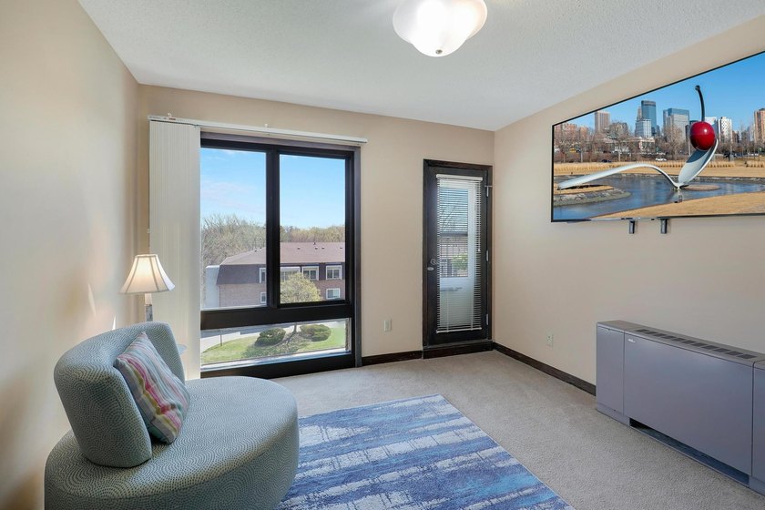 Seller providing a $15,000 credit at closing toward buyer's - photo 25