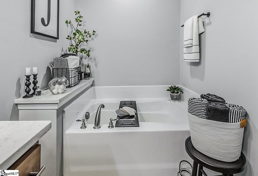Listed by Rucker and Associates Team | | | Welcome to 114 Tall - photo 27