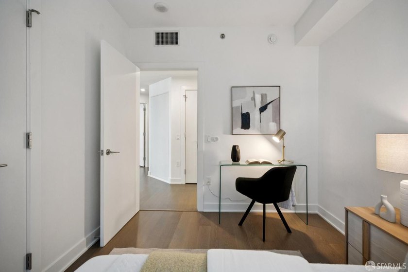 Elegant two-bedroom, two-bathroom residence at Lumina, offering - photo 27