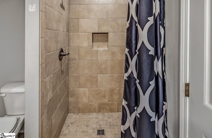 Listed by Rucker and Associates Team | | | Welcome to 114 Tall - photo 29