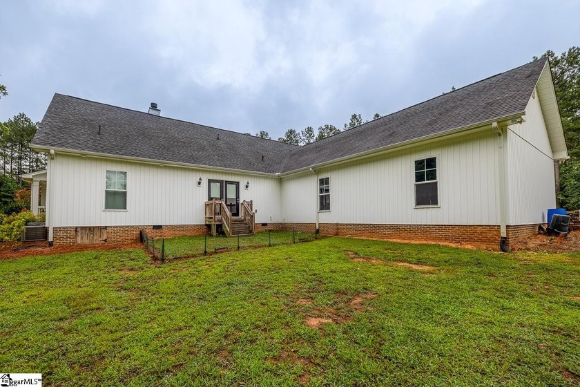 Listed by Rucker and Associates Team | | | Welcome to 114 Tall - photo 36