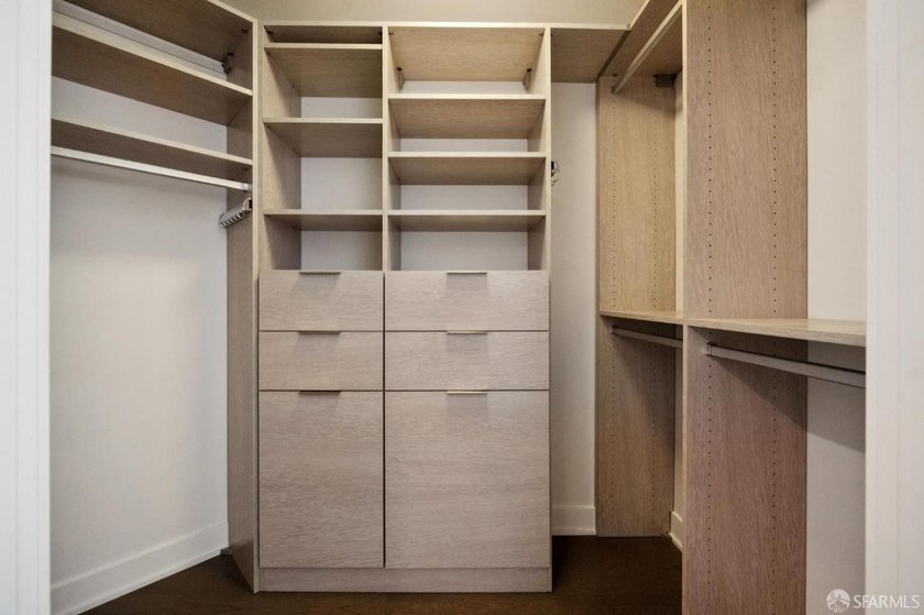 Elegant two-bedroom, two-bathroom residence at Lumina, offering - photo 37