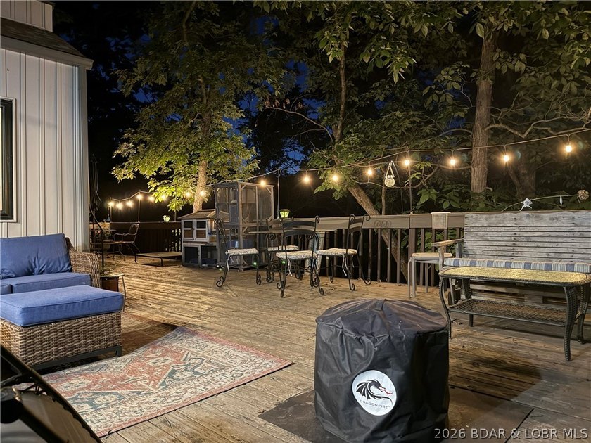 Private Four Seasons Retreat on Expansive Multi-Lot Property! - photo 32