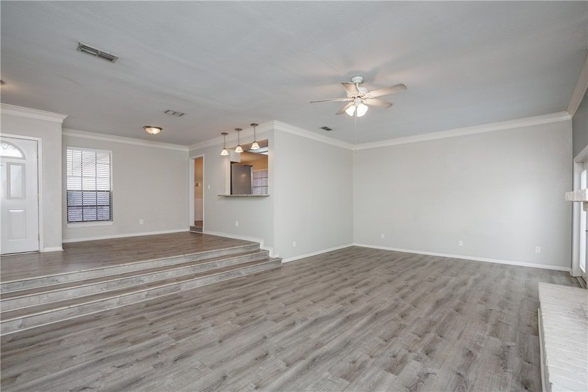 Beautifully maintained 3-bedroom, 2-bath home offering 1,768 - photo 9