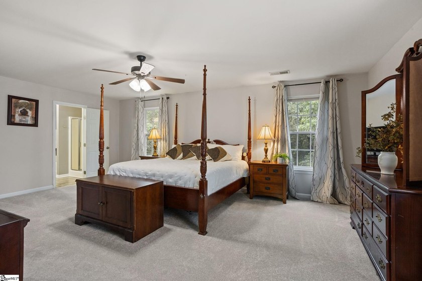 Call the official listing agent, Lisa Alexander, to arrange a - photo 23