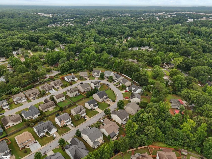 Call the official listing agent, Lisa Alexander, to arrange a - photo 41