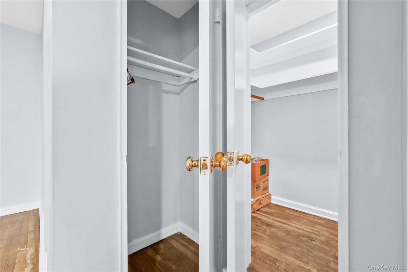 Spacious and sunlit, this one-bedroom, one-bathroom co-op in - photo 7