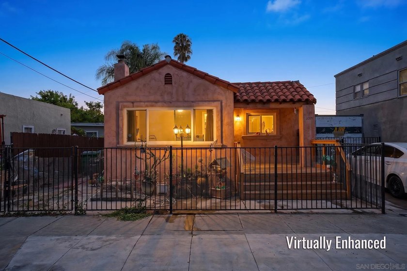 Very loved one family home for 50 years. Situated on a 4,318 sq - photo 22