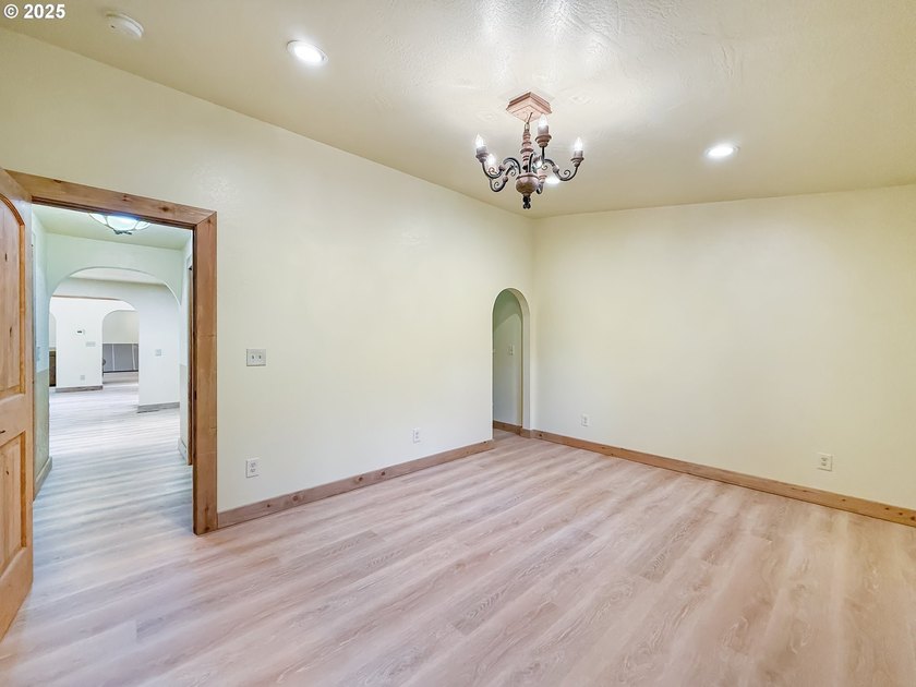 Newly remodeled and has not been lived in since, this home is - photo 25