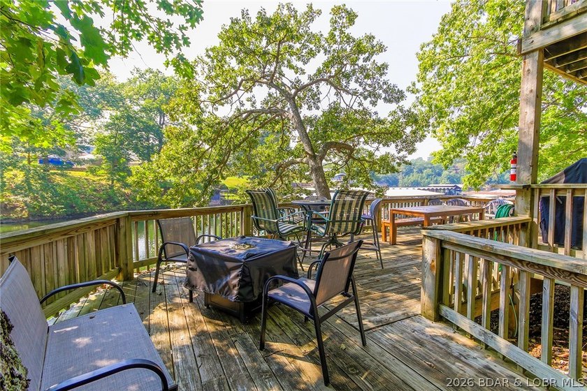 THIS IS IT! Lakefront living at its finest!! This beautifully - photo 31