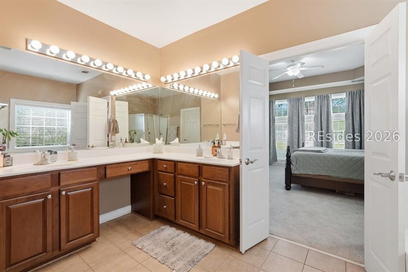 MOTIVATED SELLER - Welcome to 24 Bainbridge Way, a beautifully - photo 25