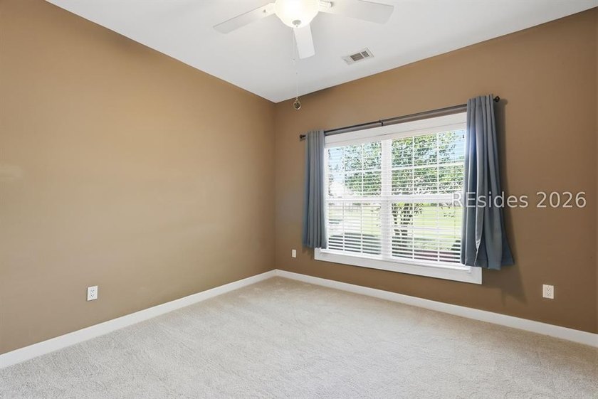 MOTIVATED SELLER - Welcome to 24 Bainbridge Way, a beautifully - photo 29