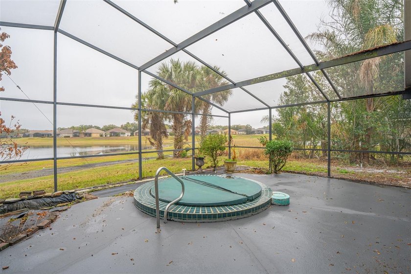 Under contract-accepting backup offers. Virtually Staged - photo 34