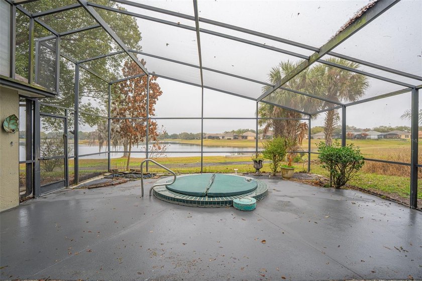 Under contract-accepting backup offers. Virtually Staged - photo 36