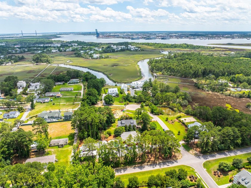 DEEP WATER access, small community with boat launch, dock, and - photo 49