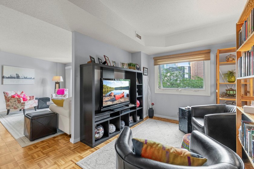 Enjoy easy downtown living in this beautifully maintained - photo 15