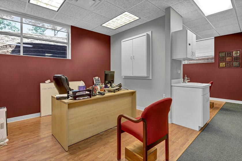 Here is the investment opportunity you have been waiting for! It - photo 20