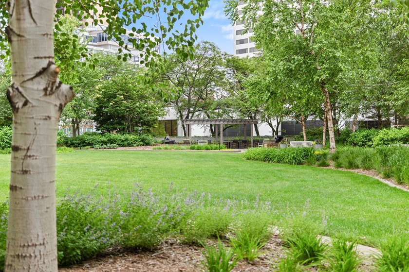 Enjoy easy downtown living in this beautifully maintained - photo 48