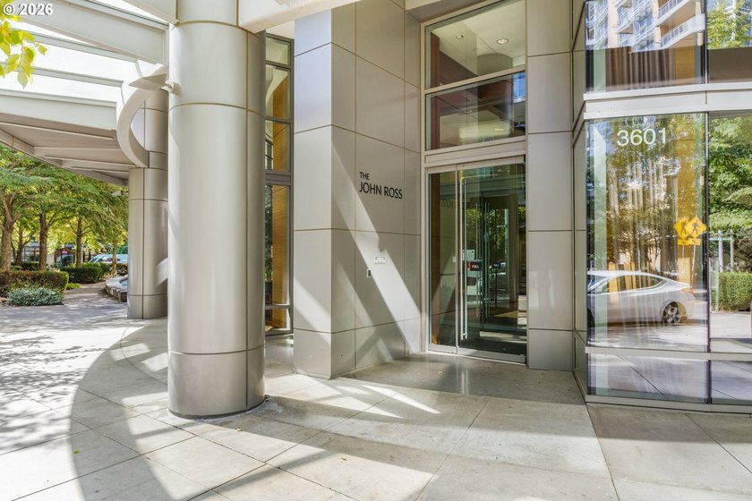 Experience penthouse living in the John Ross with this fully - photo 2