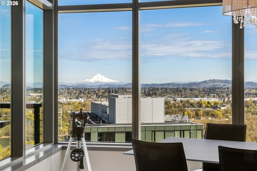 Experience penthouse living in the John Ross with this fully - photo 9