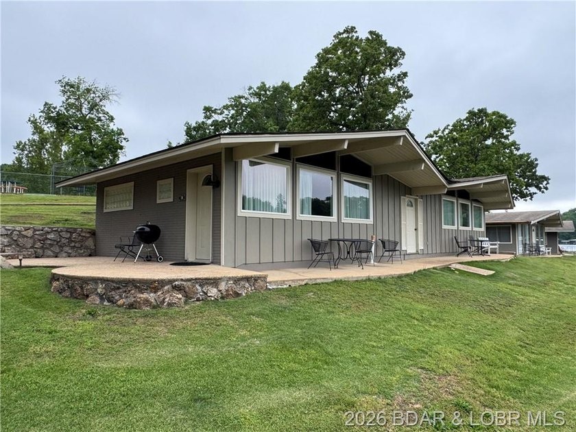 Rare waterfront INVESTMENT OPPORTUNITY with proven vacation - photo 19