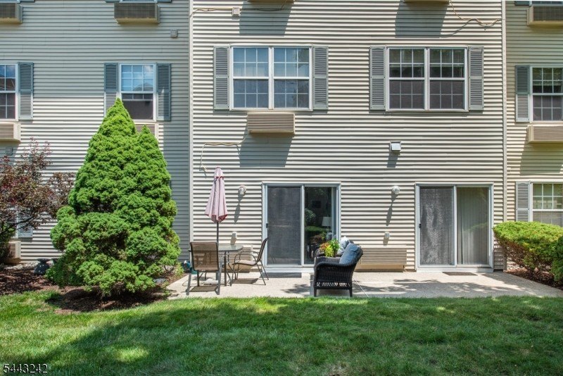 Desirable Bald Eagle Commons -Alexandria model completely - photo 21